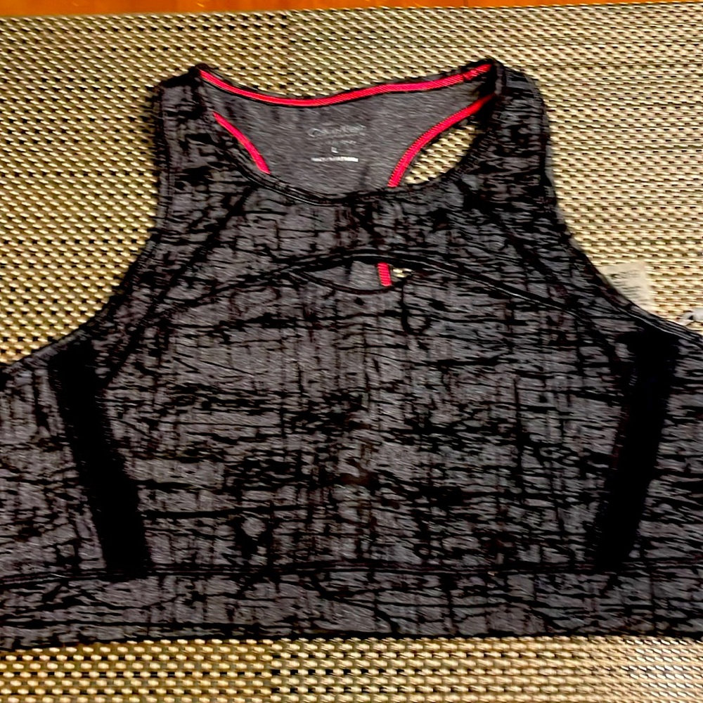 NWT- Calvin Klein Performance Sports Bar\workout Top.  Size L.